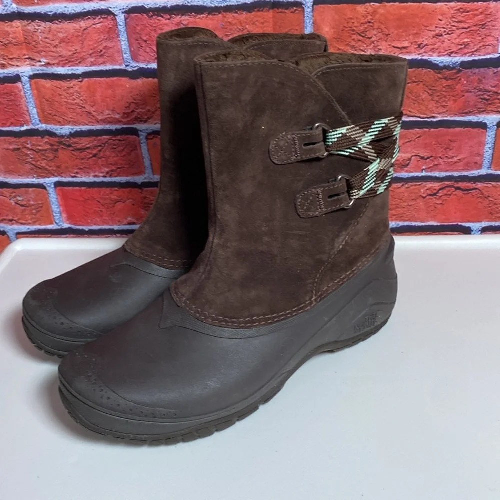 The North Face Women’s Faux Fur Polartec Shellista II Pull-On‎ Boots Size 8.5